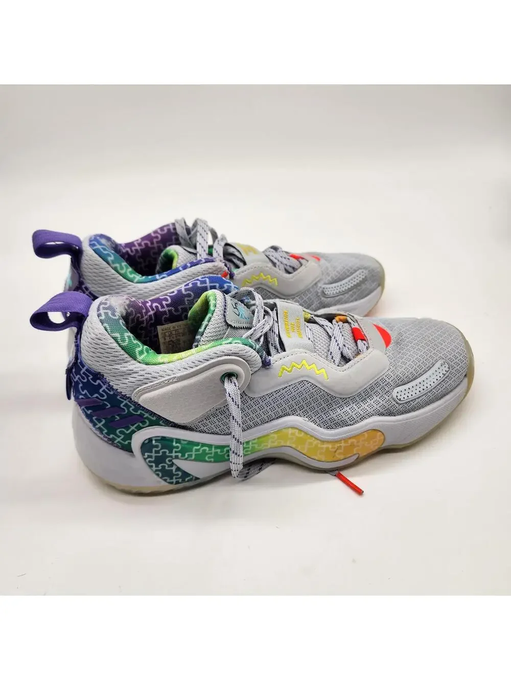 Adidas D.O.N. Issue #3 Autism Awareness Basketball Shoes 8 - Picture 2 of 9
